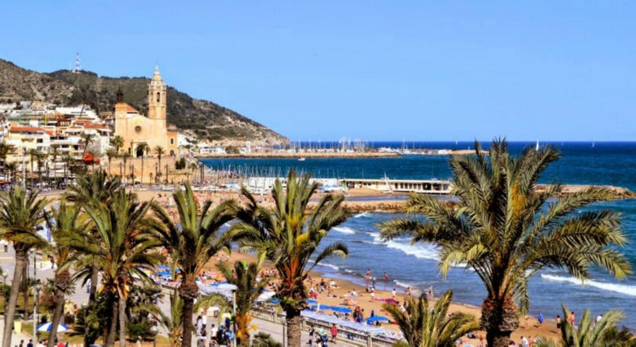 Hola! - Sitges By The Beach Exteriör bild